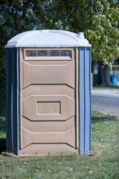Best Temporary restroom rental  in Wayne, WV